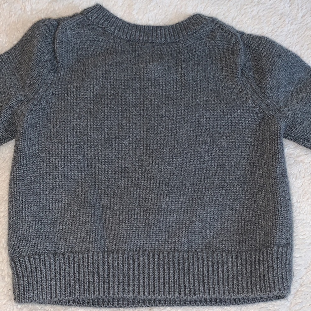 Gap 3-6M Baby Boy Gray Polar Bear Sweater EUC💗 - Picture 8 of 8